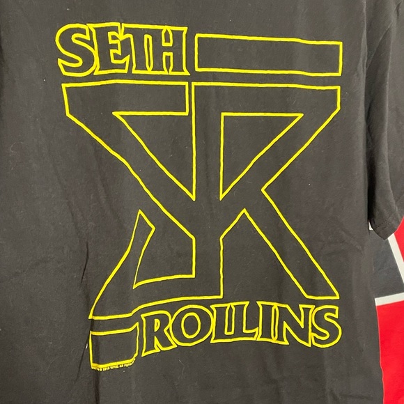 WWE Seth Rollins T-shirt - Picture 2 of 3